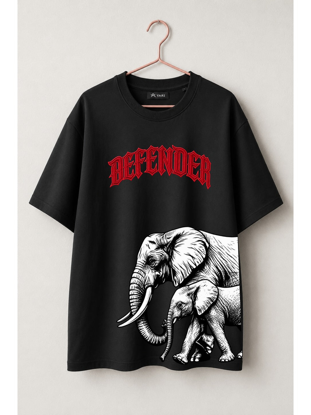 Defender Elephant Graphic T-Shirt – Black